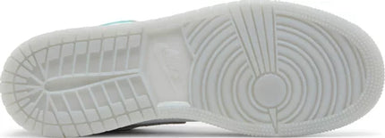 Nike Grade School Womens Air Jordan 1 Low SE Sneakers - 'New Emerald'