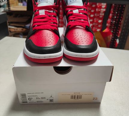 WMNS JORDAN 1 MID REVERSE BRED *NEW - MISMATCH* *SALES ARE FINAL*