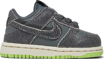 Nike Toddlers Dunk Low SE Sneakers - 'Halloween - Cauldron'