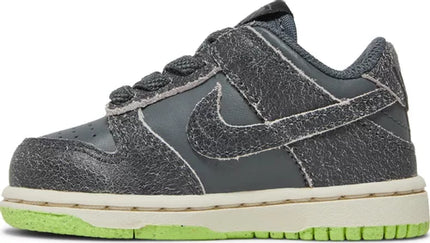 Nike Toddlers Dunk Low SE Sneakers - 'Halloween - Cauldron'