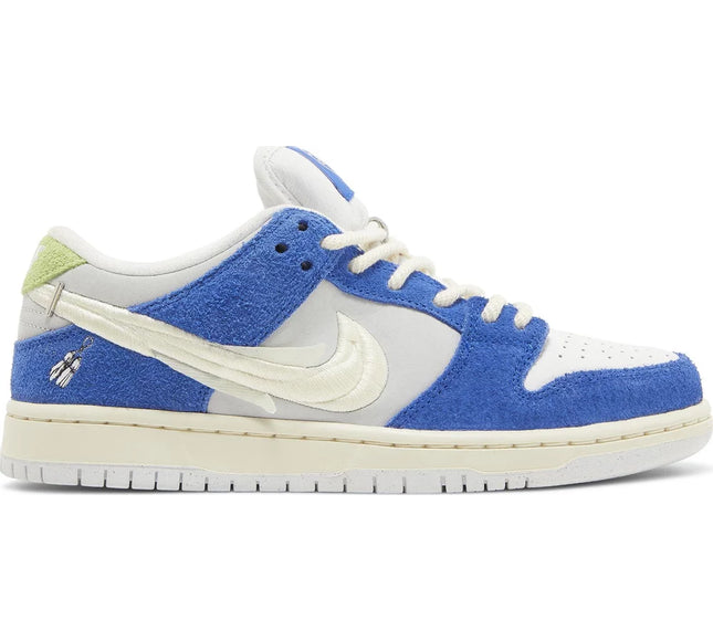 Nike Mens Fly Streetwear x Dunk Low Pro SB Sneakers - 'Gardenia'