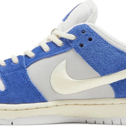 Nike Mens Fly Streetwear x Dunk Low Pro SB Sneakers - 'Gardenia'