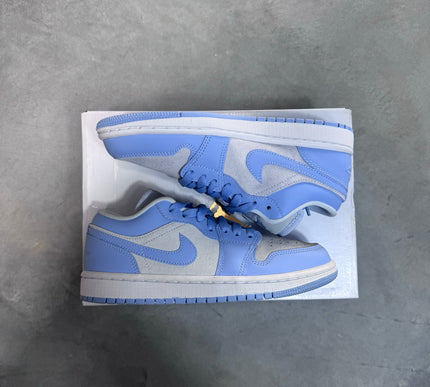 DISPLAY - Nike Womens Air Jordan 1 Low Sneakers - 'University Blue'