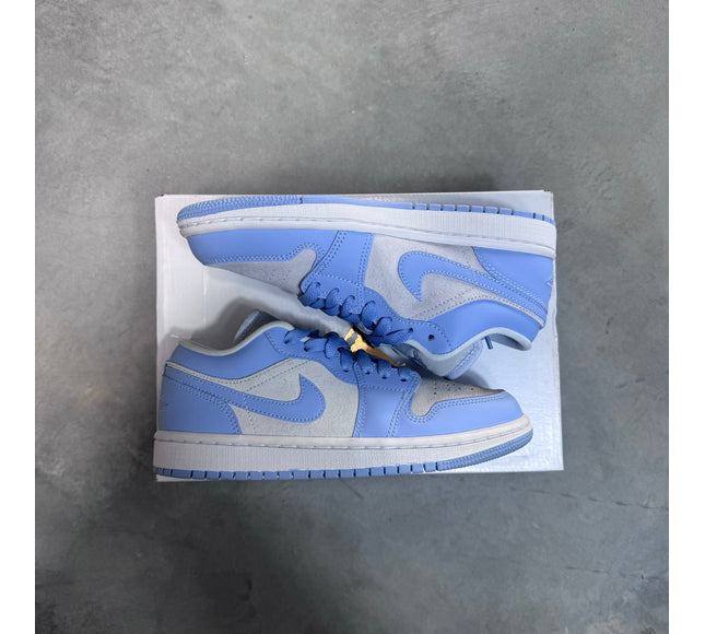DISPLAY - Nike Womens Air Jordan 1 Low Sneakers - 'University Blue'