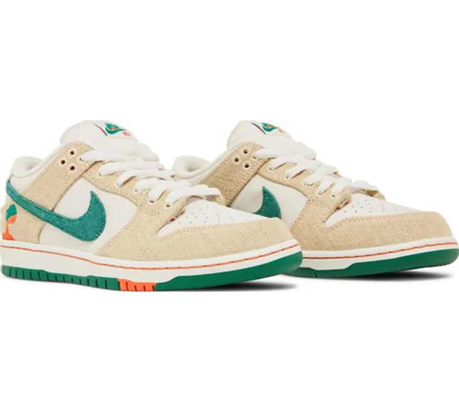 Nike Mens Jarritos x Dunk Low SB Sneakers