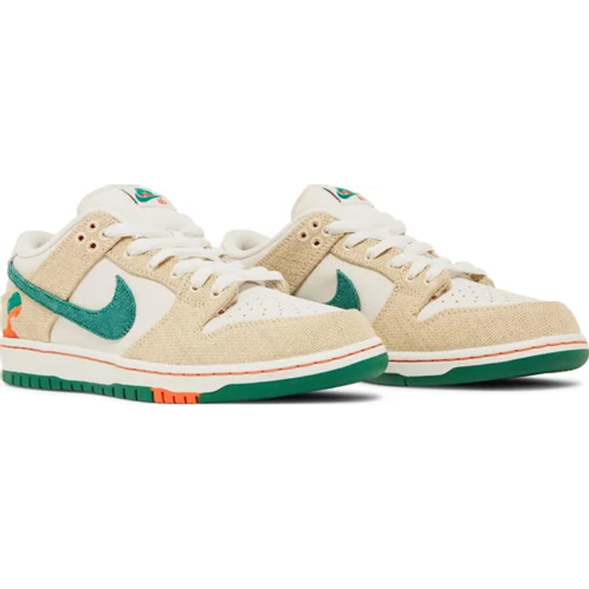 Nike Mens Jarritos x Dunk Low SB Sneakers