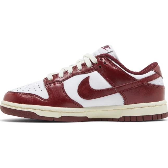 Wmns Dunk Low Premium 'Vintage Red'