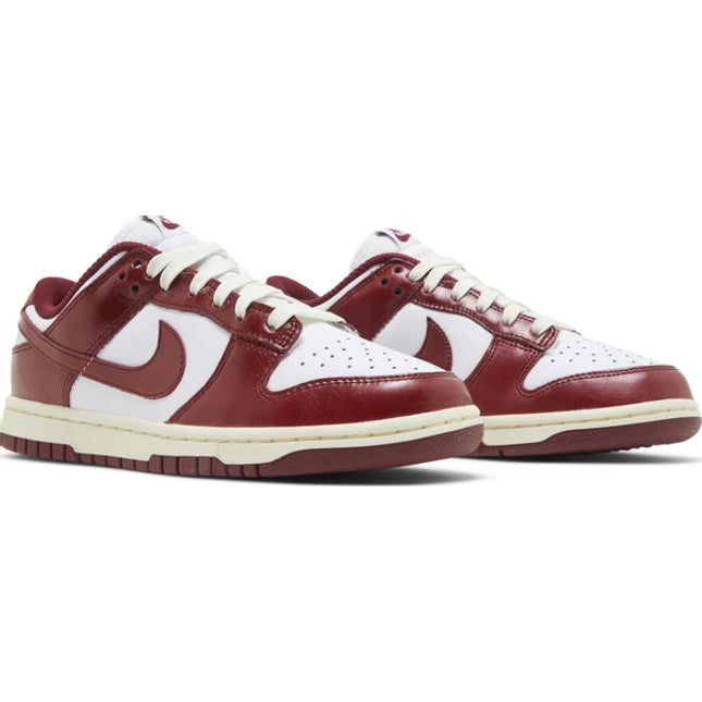 Wmns Dunk Low Premium 'Vintage Red'
