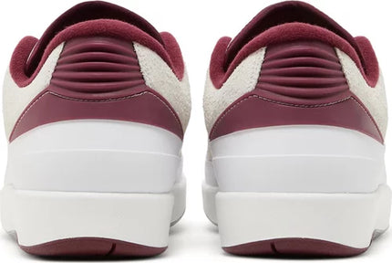 Nike Mens Air Jordan 2 Retro Low Sneakers - 'Cherrywood'