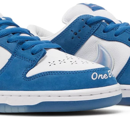 Nike Mens Born x Raised x Dunk Low SB Sneakers - 'One Block at a Time'