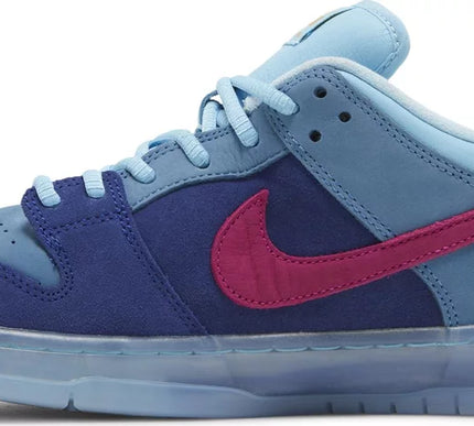 Nike Mens Run The Jewels x Dunk Low SB Sneakers - '4/20'