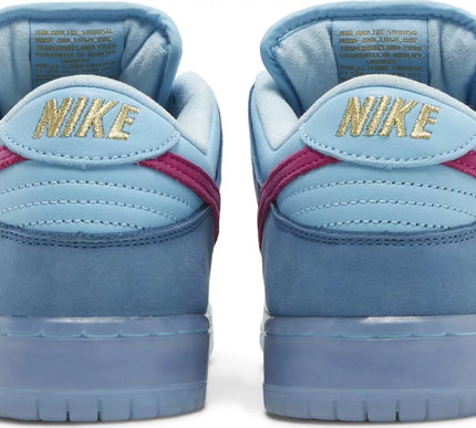 Nike Mens Run The Jewels x Dunk Low SB Sneakers - '4/20'