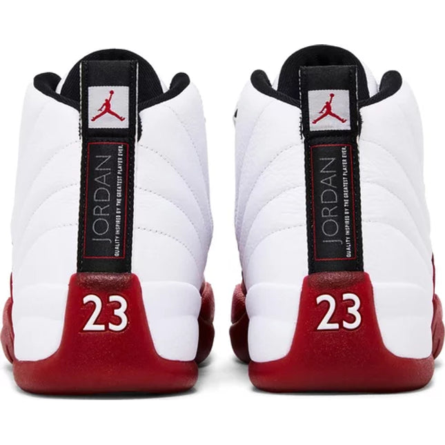 Retro 12 2025 size 3
