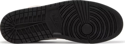 Nike Mens Air Jordan 1 Low SE Sneakers - 'Flight Club'