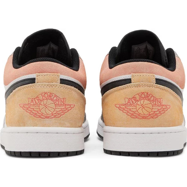 Air Jordan 1 Low SE 'Flight Club'