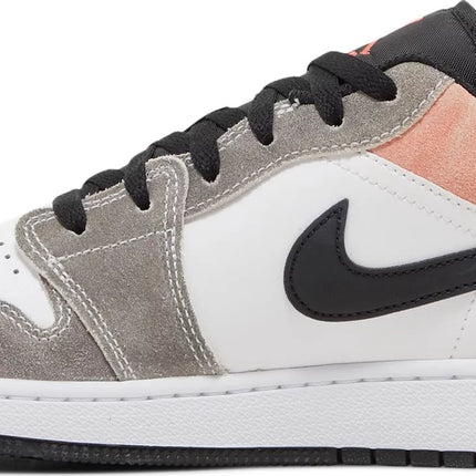 Nike Grade School Womens Air Jordan 1 Low SE Sneakers - 'Flight Club'