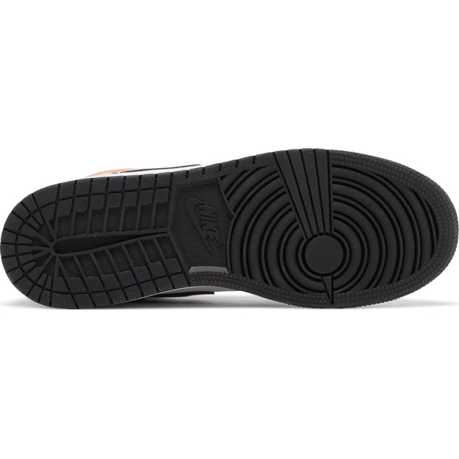 Air Jordan 1 Low SE GS 'Flight Club'