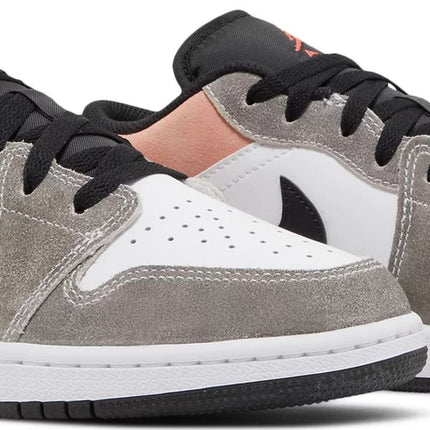 Nike Grade School Womens Air Jordan 1 Low SE Sneakers - 'Flight Club'