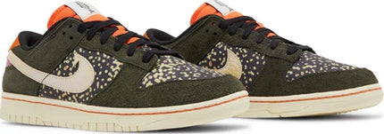 Nike Mens Dunk Low SE Sneakers - 'Gone Fishing - Rainbow Trout'