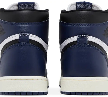Nike mens Air Jordan 1 Retro High OG 'Midnight Navy'