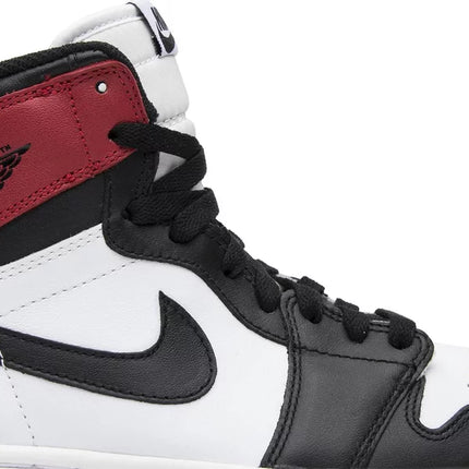 Nike Mens Air Jordan 1 Retro High OG Sneakers - 'Black Toe' 2013