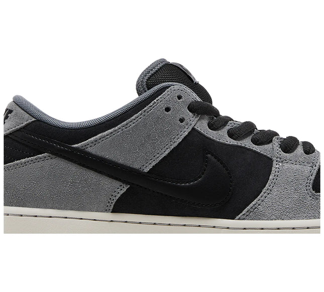 Nike Mens Dunk Low SB 'Dark Smoke Grey'