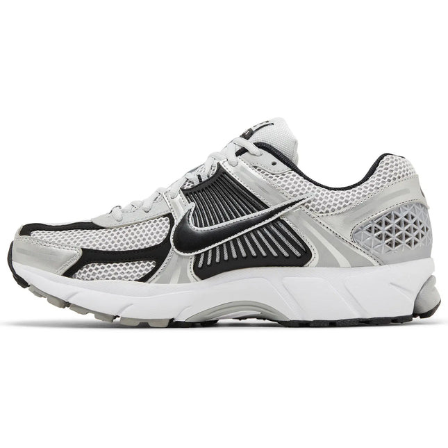 Air Zoom Vomero 5 'Metallic Silver Black'