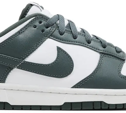 NIKE MENS DUNK LOW ‘VINTAGE GREEN’