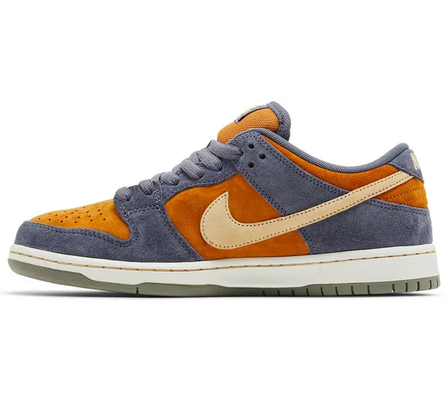 Nike Mens Dunk Low SB 'Light Carbon Monarch'