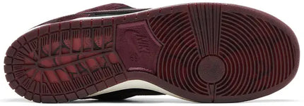 Nike Mens RIOT Skateshop x Dunk Low Pro SB QS 'Mahogany Dark Beetroot'