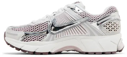 Wmns Air Zoom Vomero 5 'Chrome Platinum Violet'
