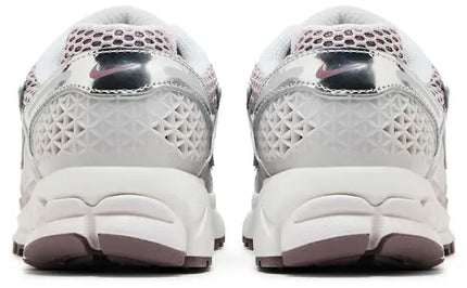 Wmns Air Zoom Vomero 5 'Chrome Platinum Violet'