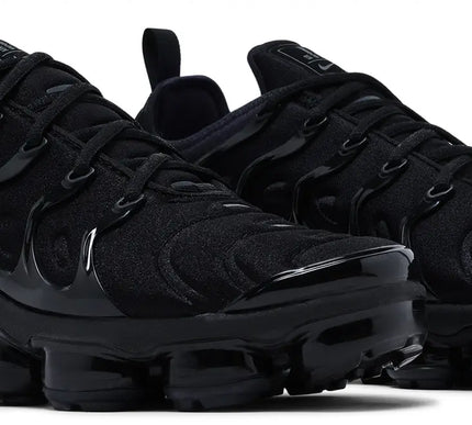 Nike Air VaporMax Plus 'Triple Black' 2025