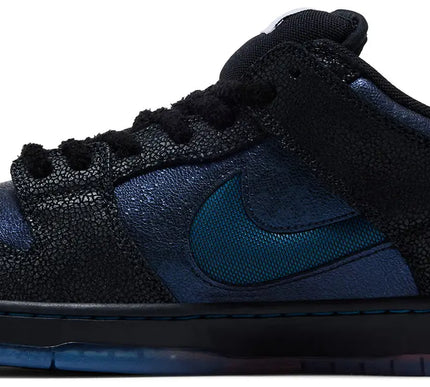 Bluetile x Nike SB Dunk 'Black Marina White'