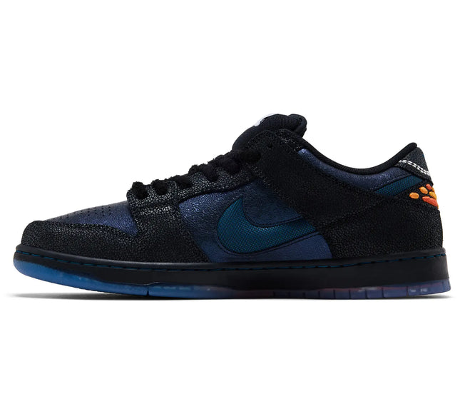 Bluetile x Nike SB Dunk 'Black Marina White'