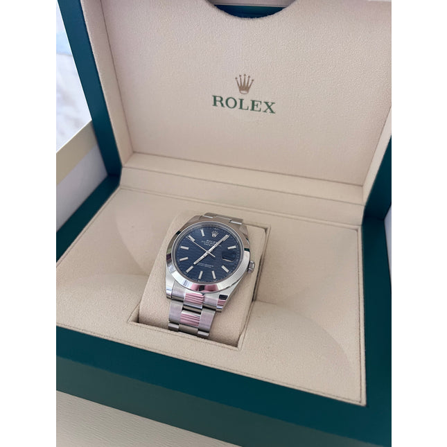 Rolex Datejust 41 Brand-New 2023 | Complete Set | Blue Motif Fluted Jubilee