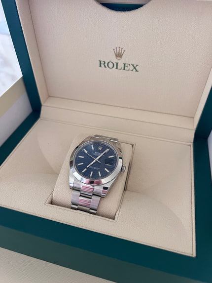 Rolex Datejust 41 Brand-New 2023 | Complete Set | Blue Motif Fluted Jubilee