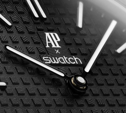 Swatch x Audemars Piguet AP Bioceramic
Royal Pop Ocho Negro