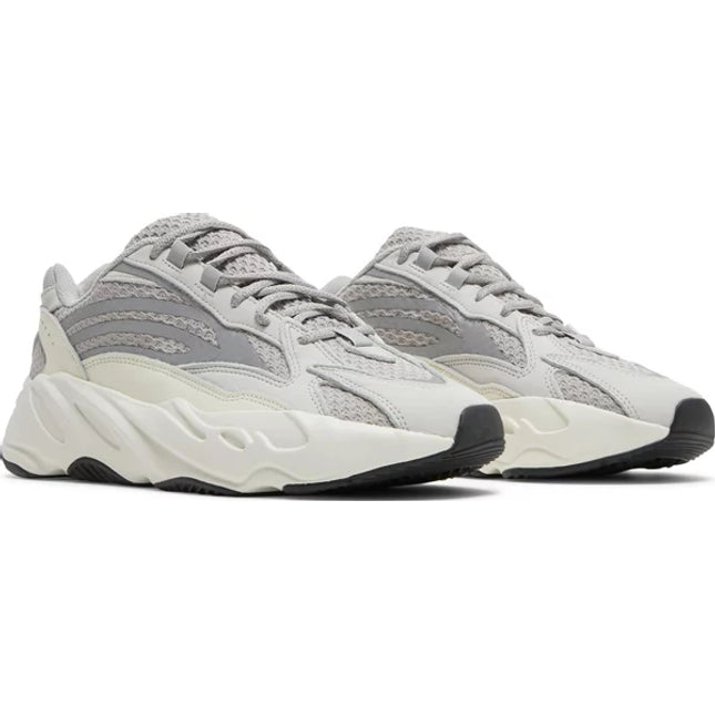 Grade school 2025 yeezy boost 700