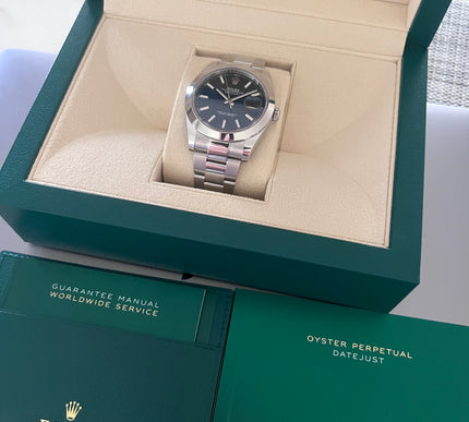 Rolex Datejust 41 Brand-New 2023 | Complete Set | Blue Motif Fluted Jubilee