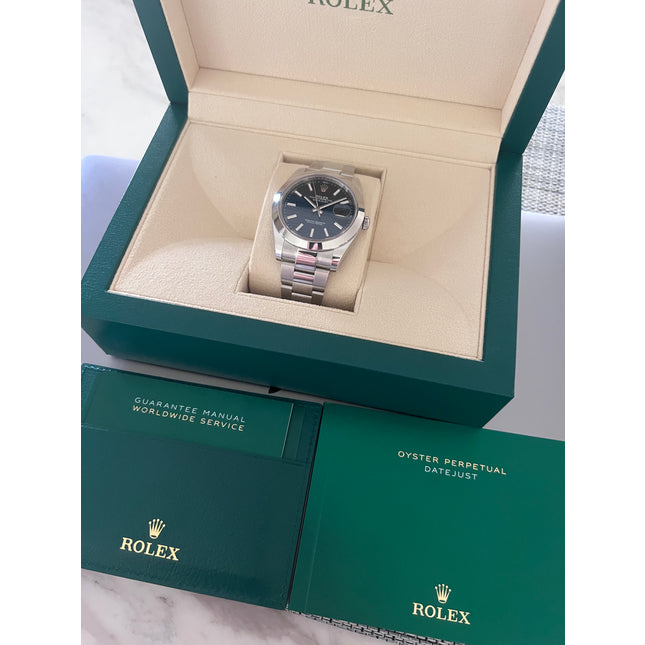 Rolex Datejust 41 Brand-New 2023 | Complete Set | Blue Motif Fluted Jubilee
