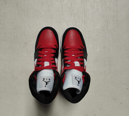 WMNS JORDAN 1 MID REVERSE BRED *NEW - MISMATCH* *SALES ARE FINAL*