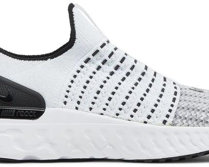 Nike Mens React Phantom Run Flyknit 2