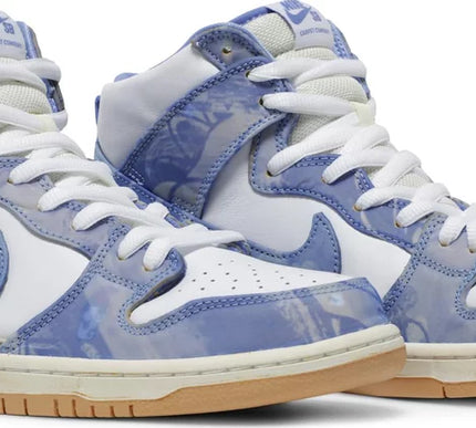 Nike Mens Carpet Company x Dunk High SB Sneakers
