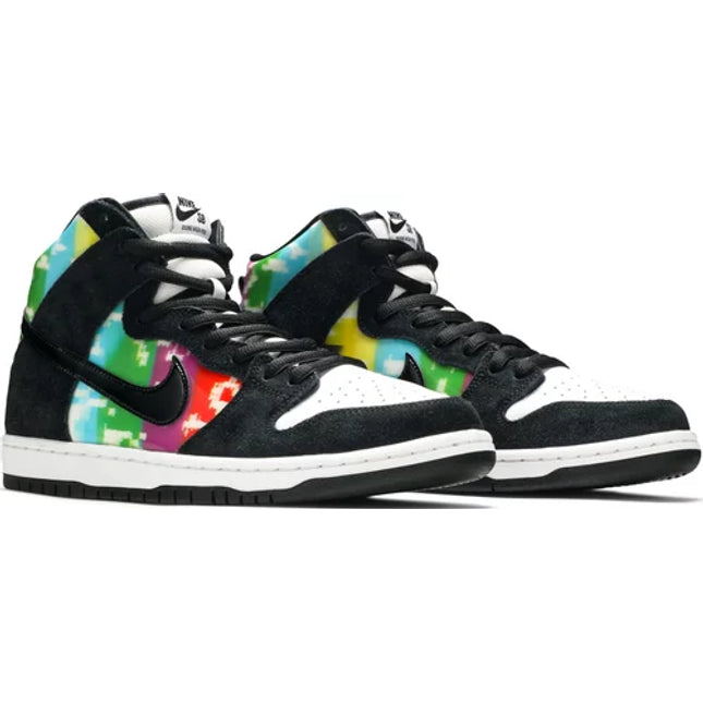 Dunk High SB 'TV Signal'