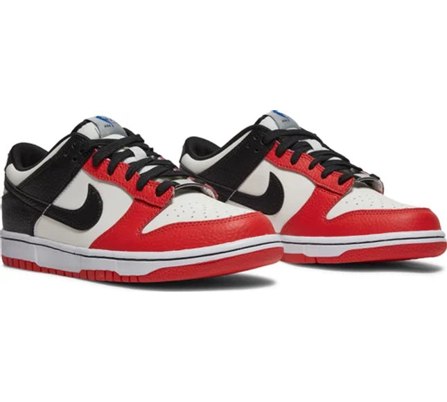 Nike Grade School Womens NBA x Dunk Low EMB Sneakers - '75th Anniversary - Bulls'