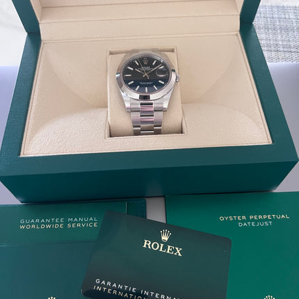 Rolex Datejust 41 Brand-New 2023 | Complete Set | Blue Motif Fluted Jubilee