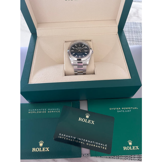 Rolex Datejust 41 Brand-New 2023 | Complete Set | Blue Motif Fluted Jubilee