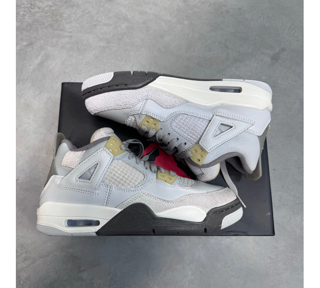 DISPLAY - Nike Grade School Womens Air Jordan 4 Retro SE Sneakers - 'Craft'