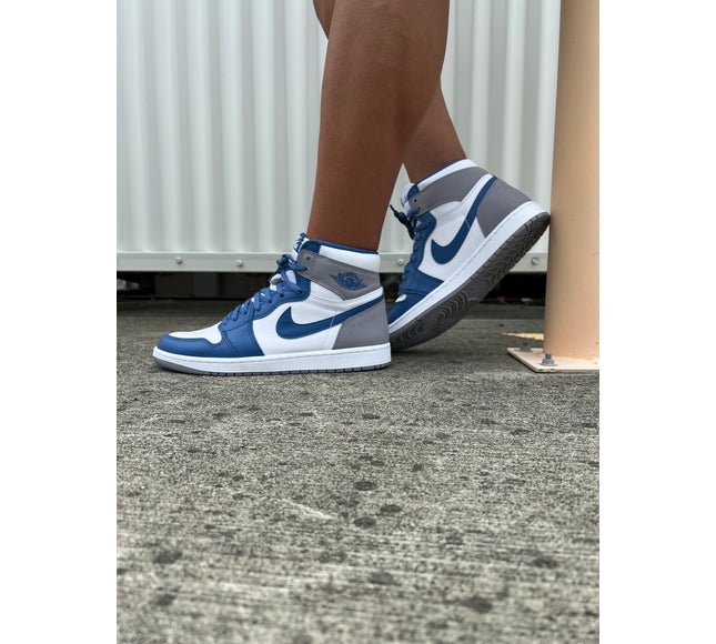 Nike Mens Air Jordan 1 Retro High OG Sneakers - 'True Blue'